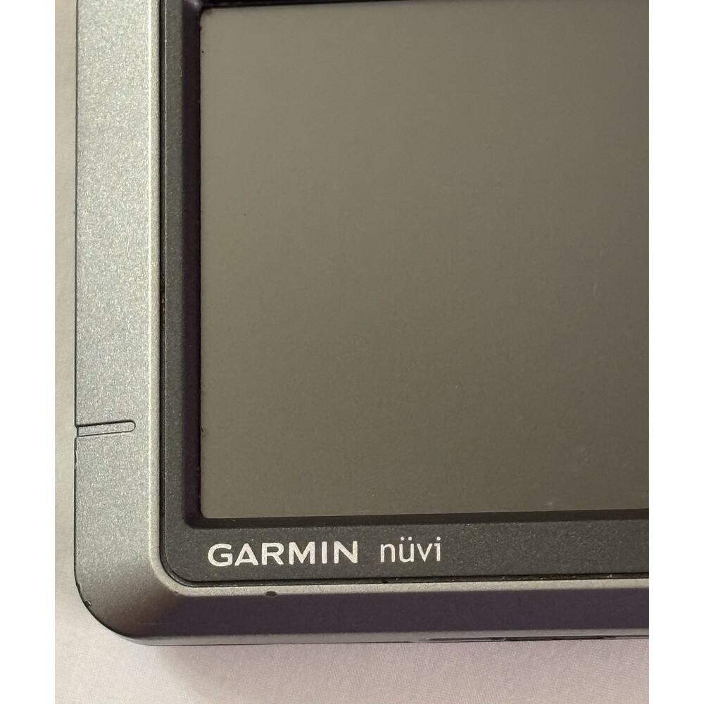 Garmin Nuvi 200w 7” GPS Navigation System *Used W/ Car Charger Bundle - Picture 3 of 11